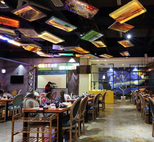 光柏士燈光設計案例丨歐式七彩裝飾火鍋店 光柏士燈光設計案例丨歐式七彩裝飾火鍋店