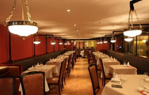 怎樣解決餐廳餐桌“燈下黑”的問題？