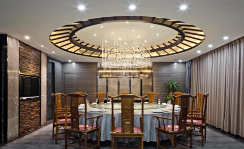 中餐廳與西餐廳燈光應用的對比