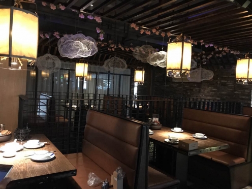 餐飲連鎖店燈光照明的重要性-選用好的餐飲燈具