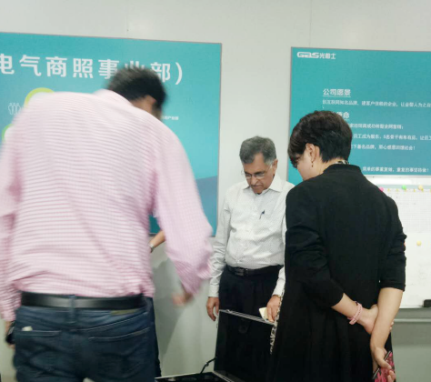 光柏士餐飲照明——印度客戶訪客篇