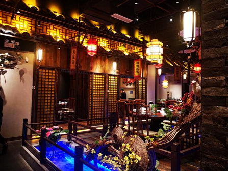 點這里！有你想要的餐廳燈光設計