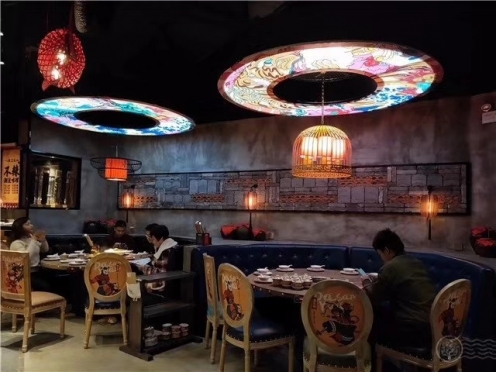 餐廳燈光僅僅是照明嗎？