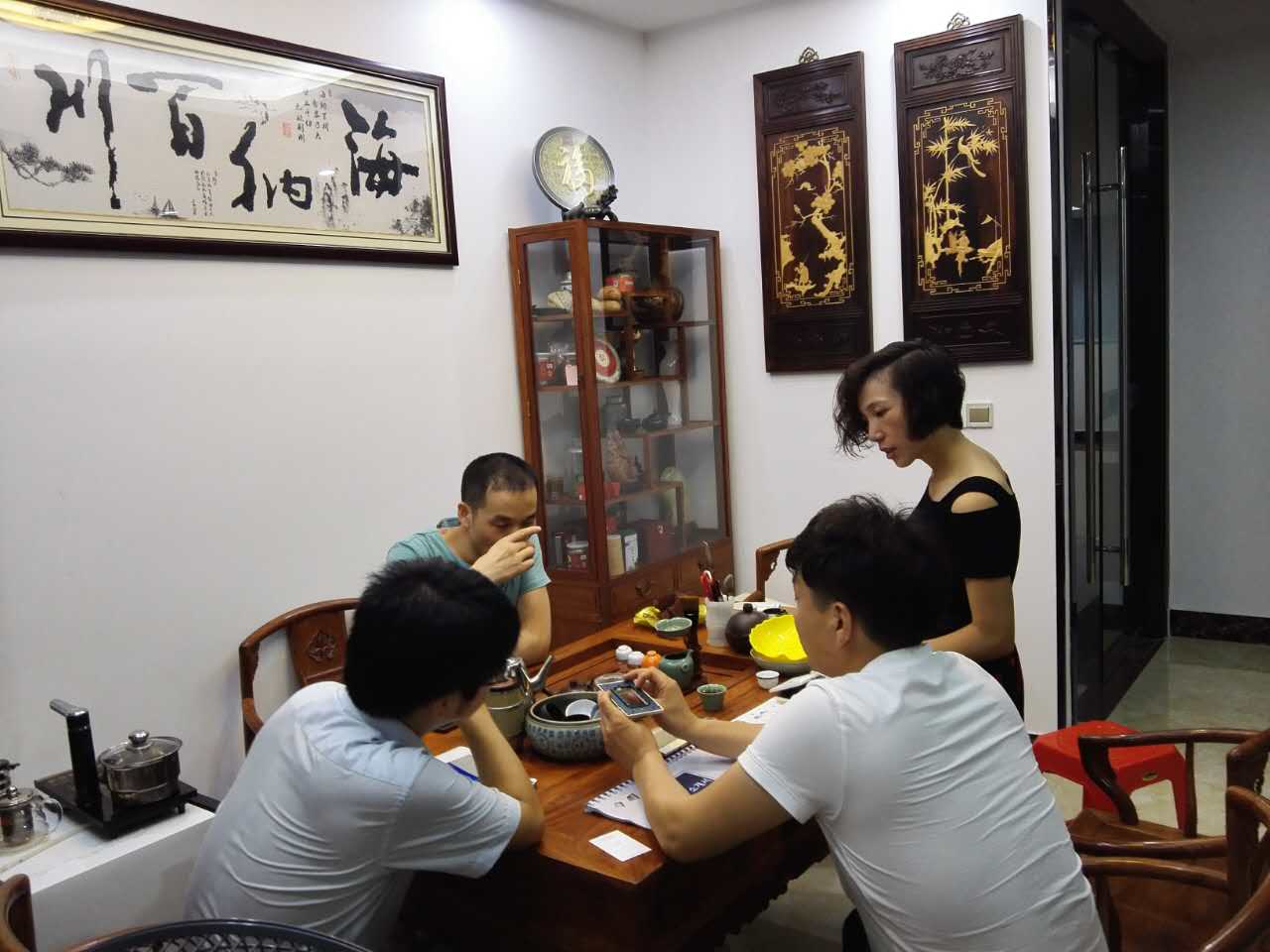 韓國歐巴與光柏士樊總及漢的電氣杜總的第一次坐談 韓國歐巴與光柏士樊總及漢的電氣杜總的第一次坐談