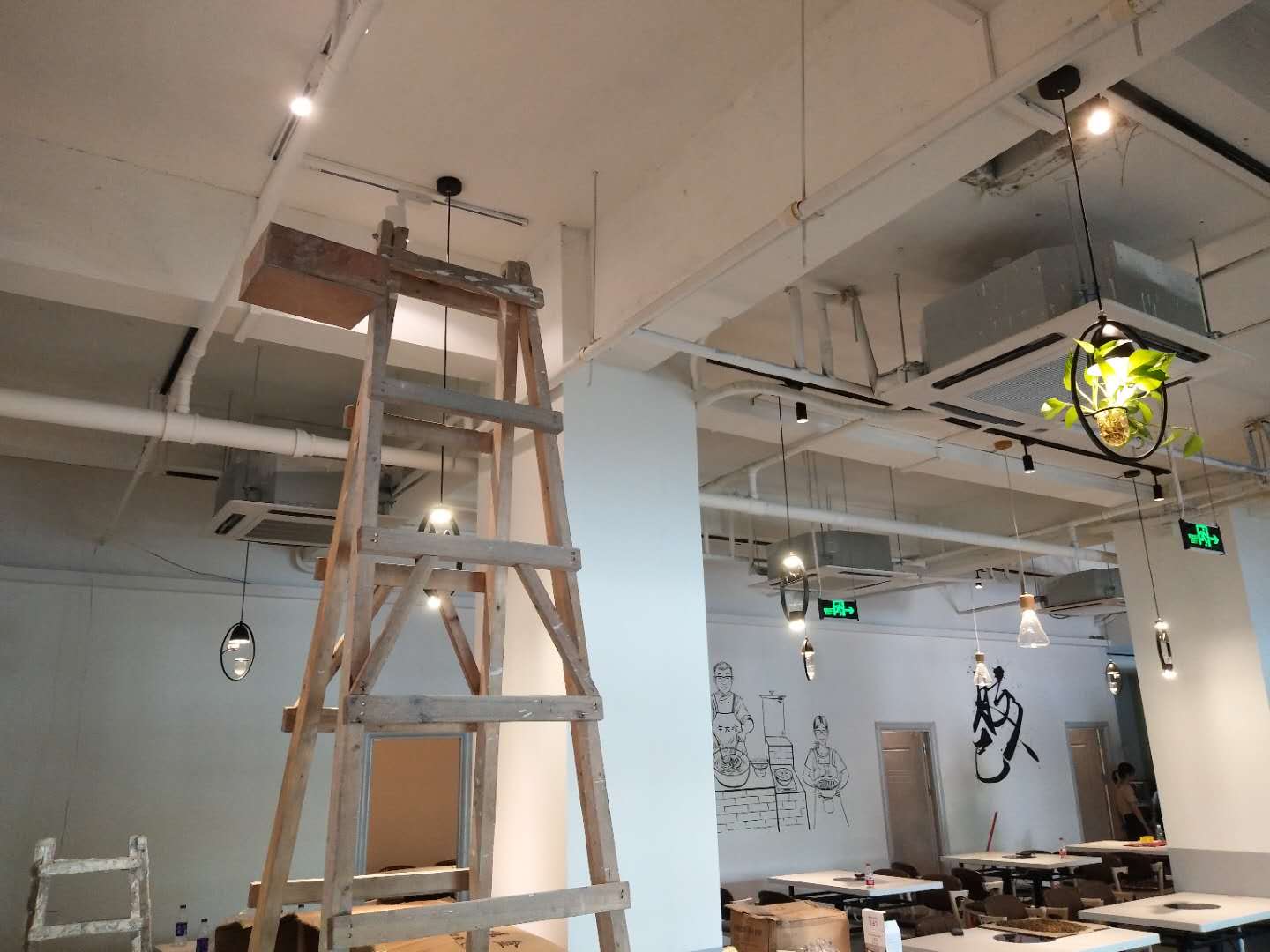 牛大哈潮汕火鍋餐廳燈光設計餐廳燈具安裝案例--光柏士餐飲照明燈光設計