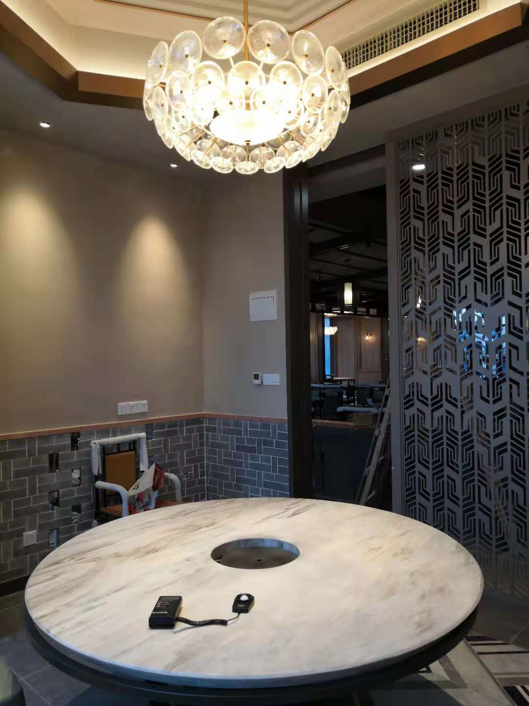 貴陽茲粥樓現場燈光調節--光柏士餐廳燈光設計案例.png 貴陽茲粥樓現場燈光調節--光柏士餐廳燈光設計案例.png