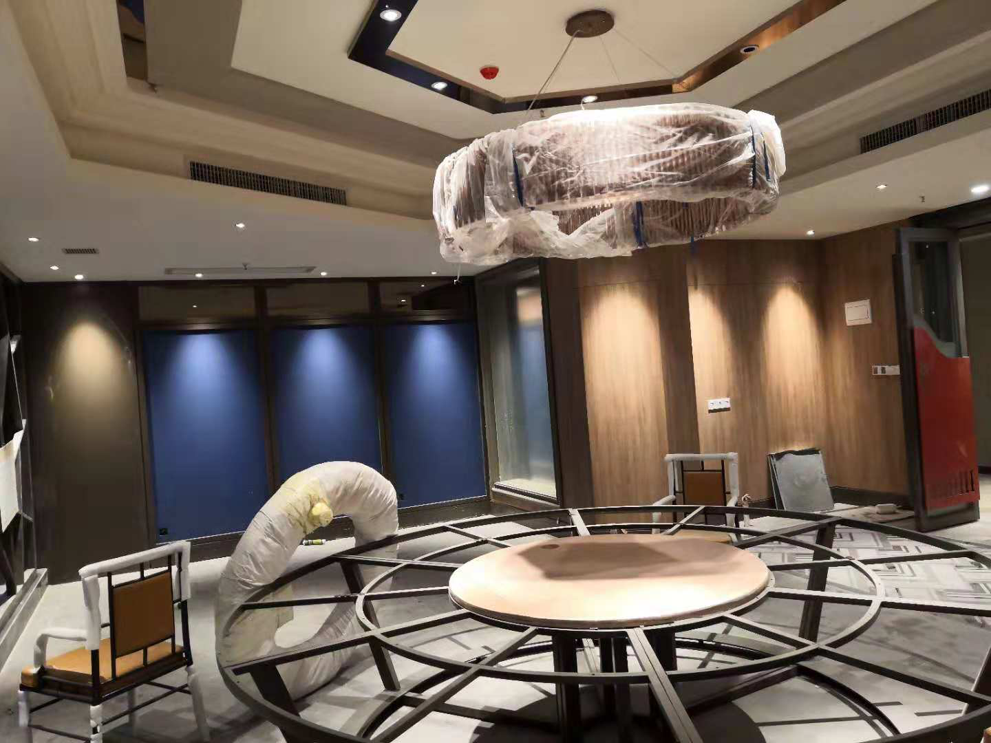 貴陽茲粥樓現場燈光調節--光柏士餐廳燈光設計案例.png 貴陽茲粥樓現場燈光調節--光柏士餐廳燈光設計案例.png