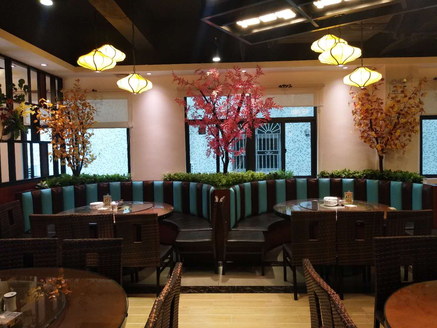 餐廳怎么裝飾