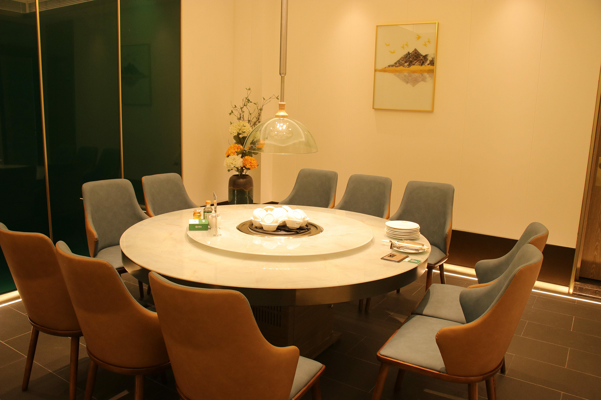 光柏士燈光設計案例丨佛山優食坊蒸鮮餐廳